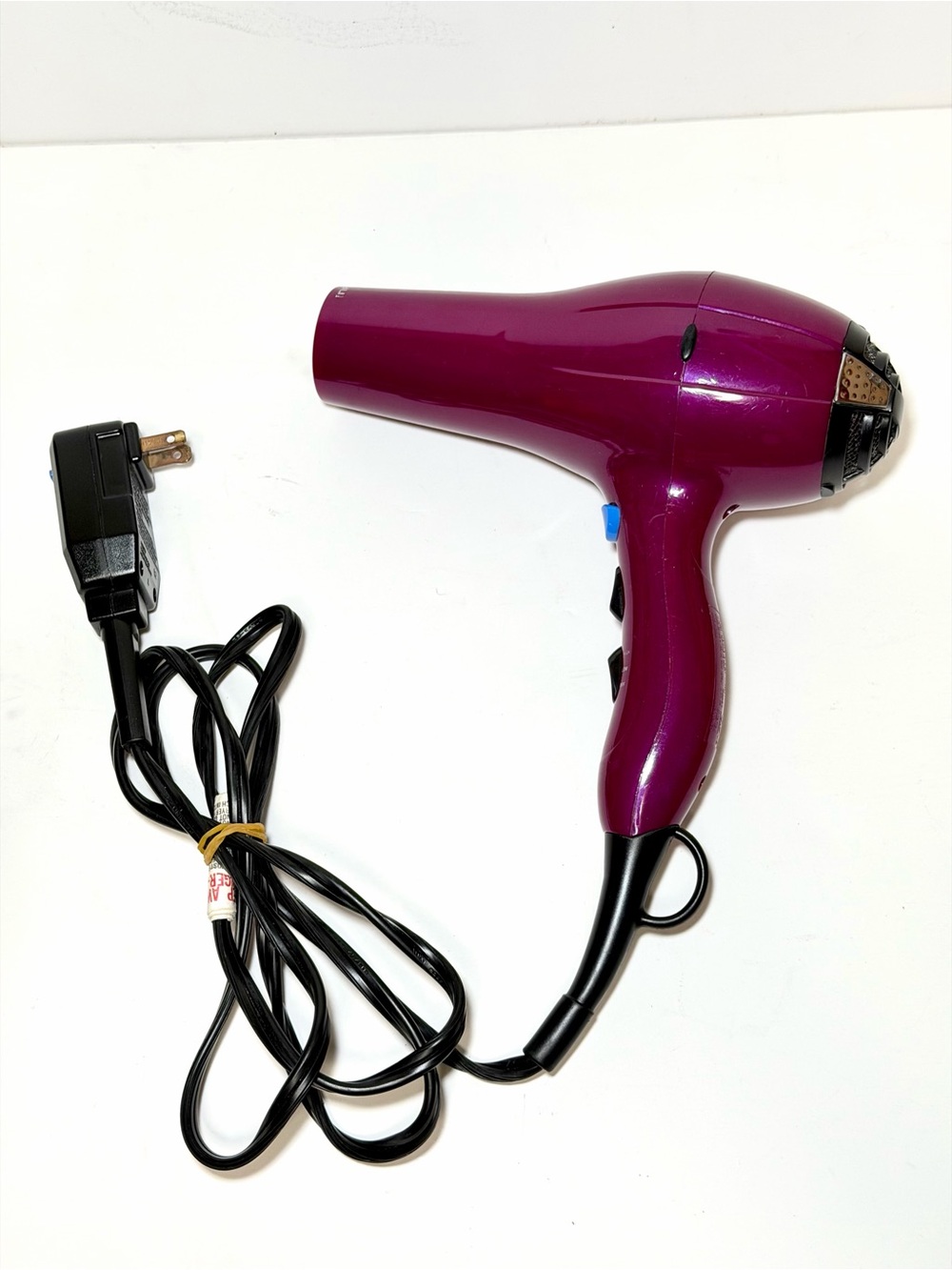InfinitiPRO by Conair 1875W Salon Performance Hair Dryer (Magenta)